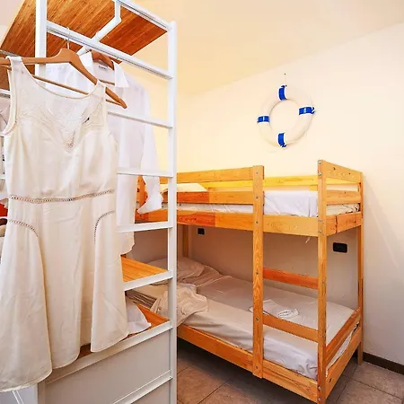 17 Sweet * Acquaseria